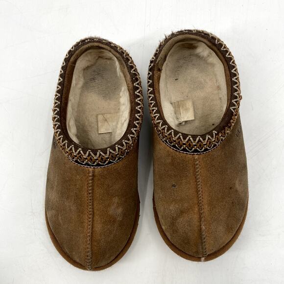 Ugg Tasman Sherpa Lined Slippers - Picture 3 of 8